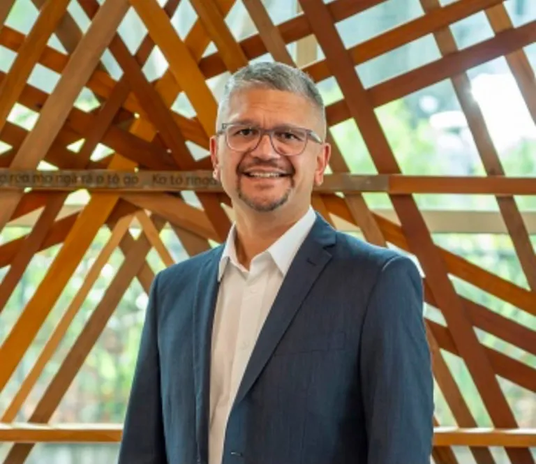 Whakaata Māori Kaihautū Shane Taurima to step down