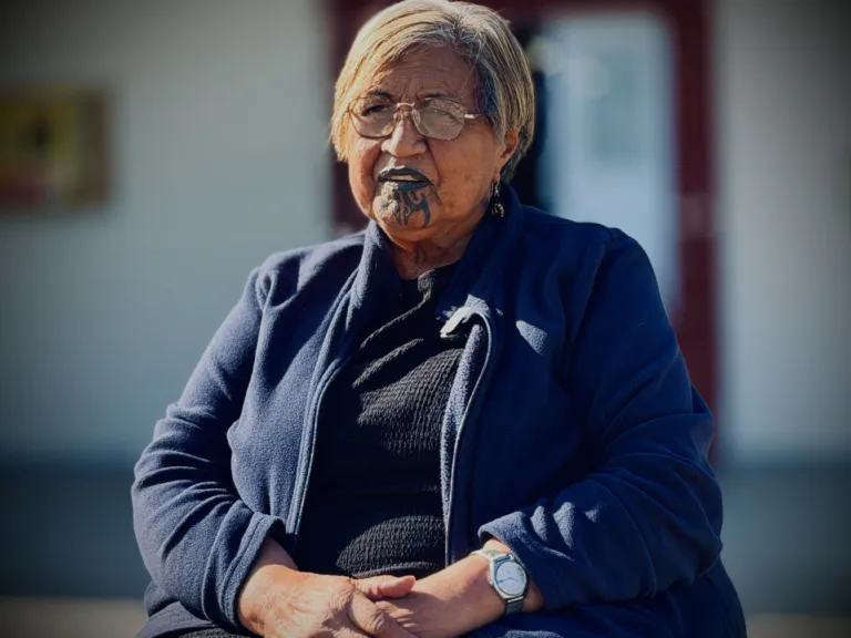 He tikanga tukuiho ki te tautoko i te Koroneihana mā te huka me te pata